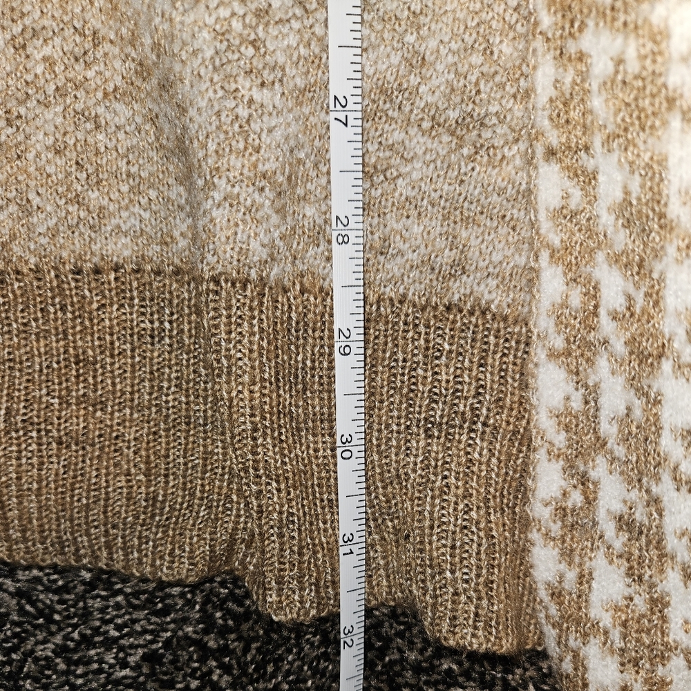 Cardigan - Picture 3 of 3